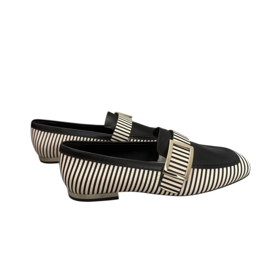 NIB Roger Vivier Black and Cream Stripe Loafers Size 35
